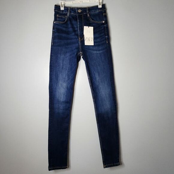 Zara Denim - NEW ZARA WOMEN GREY HI-RISE SCULPT JEANS ANKLE LENGTH SIZE 4